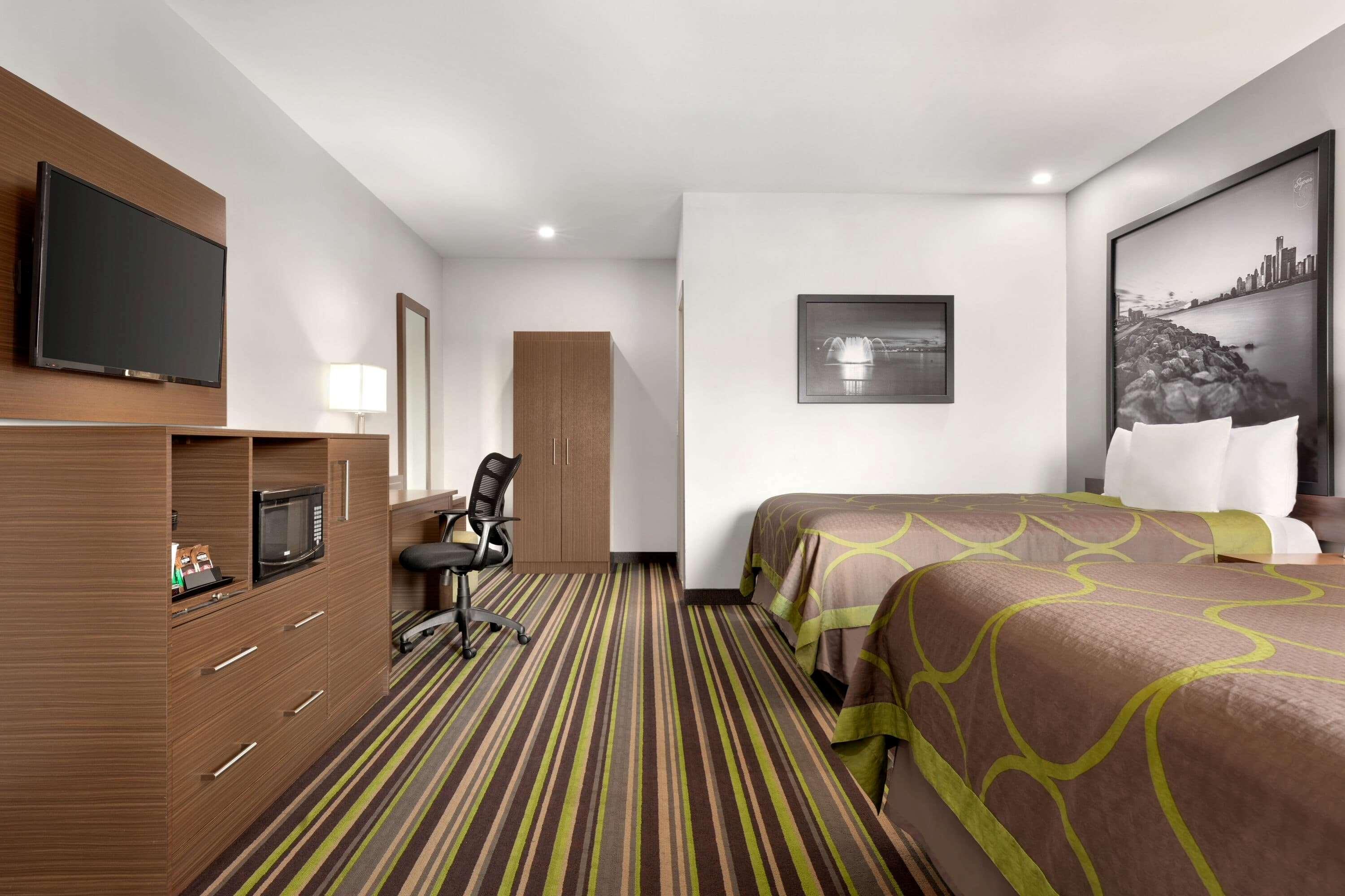 Super 8 By Wyndham Windsor/Dougall Exterior foto