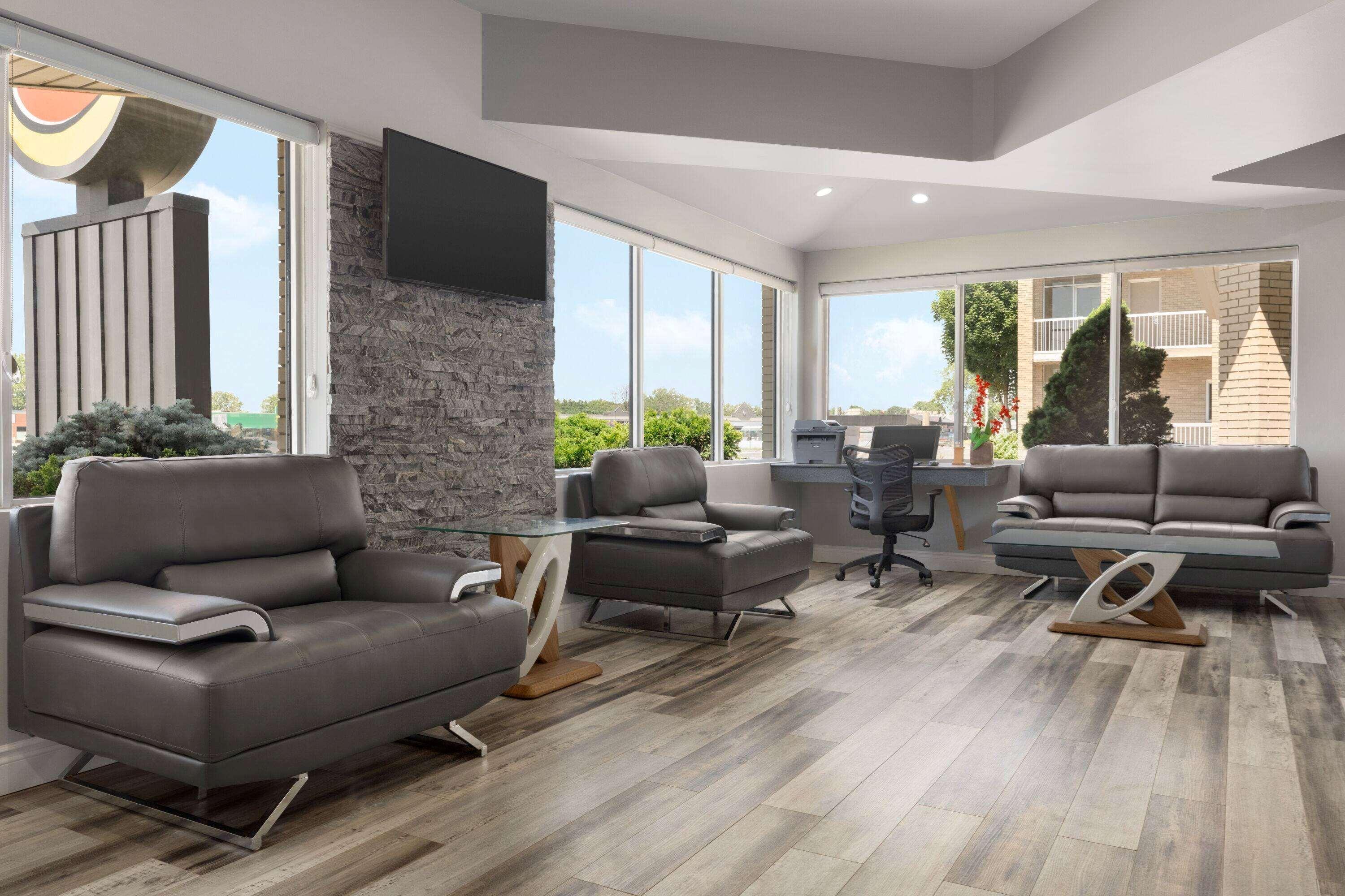 Super 8 By Wyndham Windsor/Dougall Exterior foto